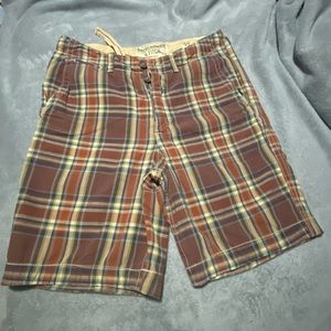Abercrombie and Fitch plaid shorts. Size 32 waist. Gently used.